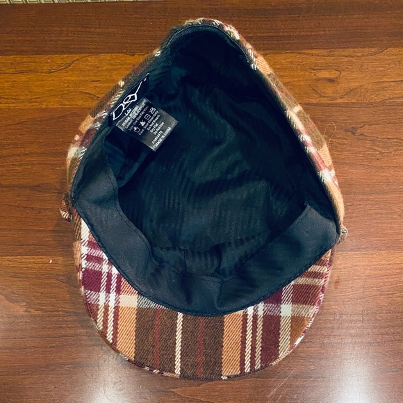 🌟HP🌟NWOT Brown Plaid Newsboy Cap by D&Y OSFM - Picture 8 of 10